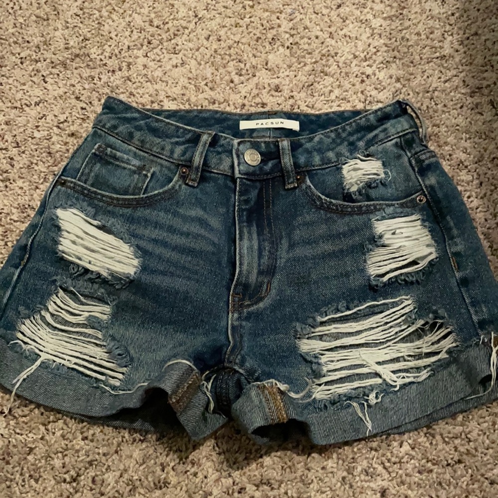 Pacsun mom short